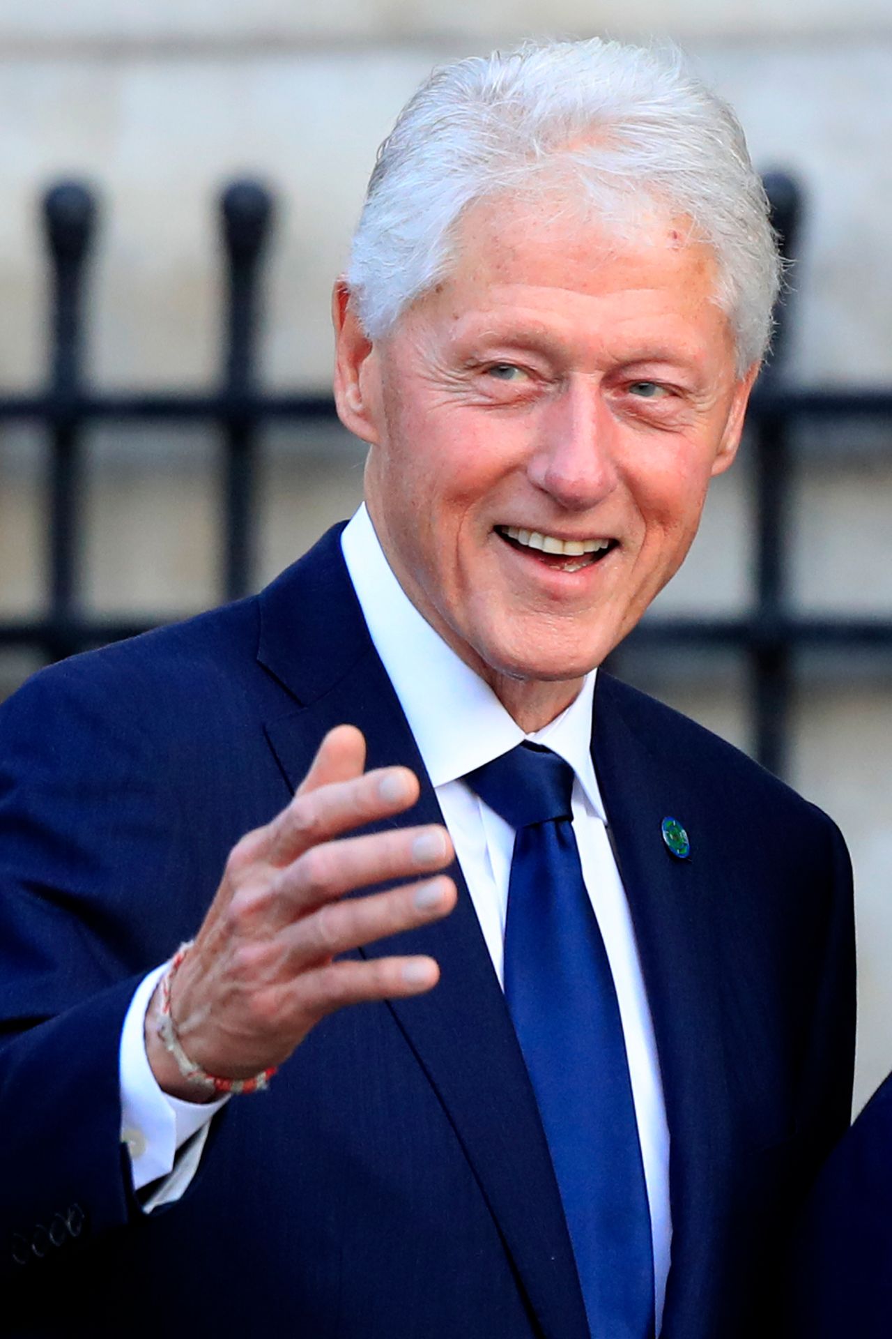 Στην κηδεία το «παρών» έδωσε και ο πρώην πρόεδρος των ΗΠΑ, Μπιλ Κλίντον