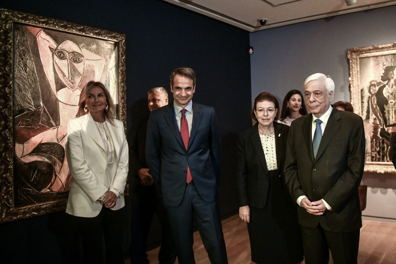 Ο Πρόεδρος της Δημοκρατίας Προκόπης Παυλόπουλος, ο πρωθυπουργός Κυριάκος Μητσοτάκης με τη σύζυγο του Μαρέβα και η υπουργός Πολιτισμού και Αθλητισμού, Λίνα Μενδώνη