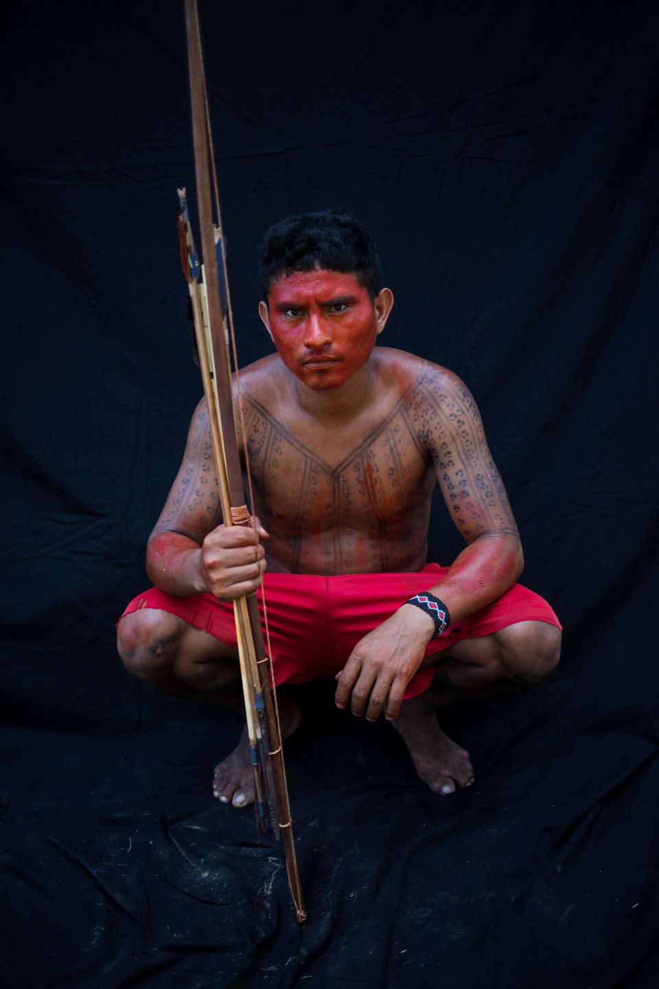 Τέμπε: Η φυλή του Αμαζονίου που ζωγραφίζει τα πρόσωπά της για έναν ξεχωριστό