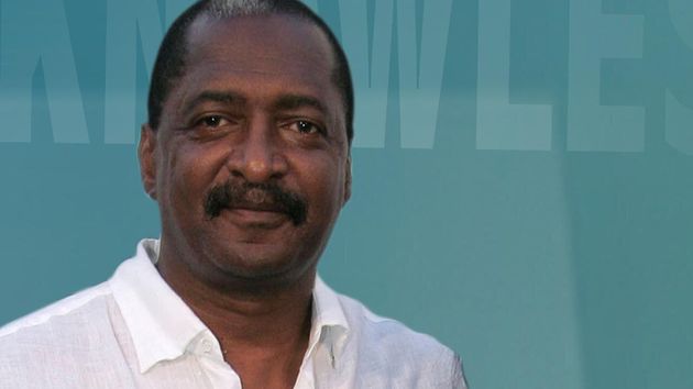 Beyoncés Dad Mathew Knowles Reveals Breast Cancer Diagnosis – Here Are The Symptoms In Men