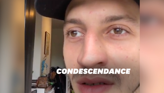 Roméo Elvis se moque de ses concurrents aux NRJ Music