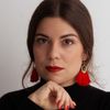 Laura Gomara - Escritora. Licenciada en Filología Clásica.