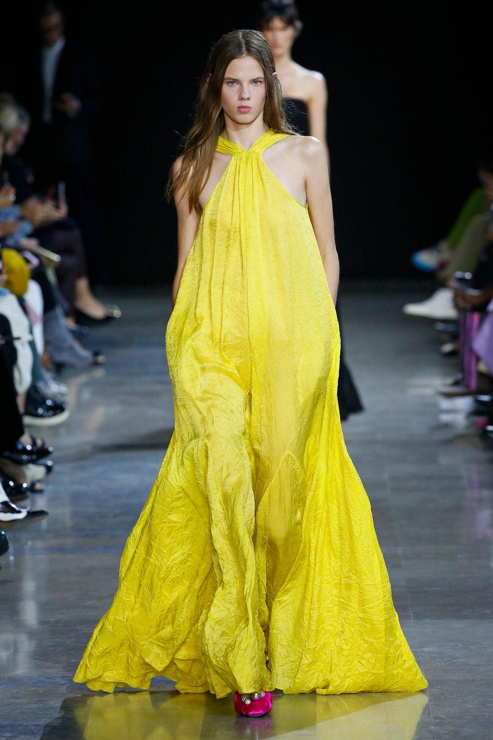 35 Of The Most Beautiful Dresses At Paris Fashion Week | HuffPost Life