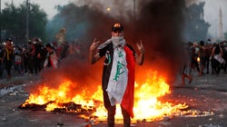 Tres días de protestas en Irak dejan decenas de muertos y el país