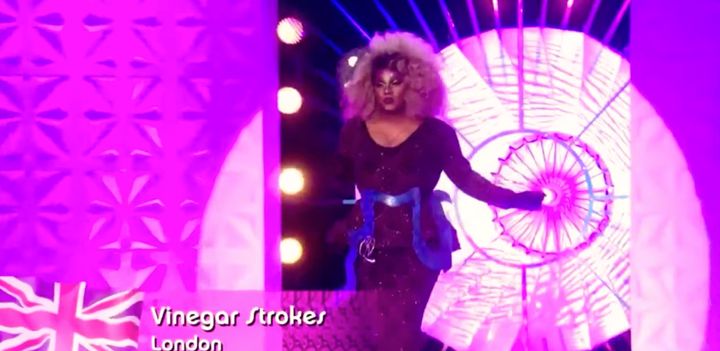 Vinegar Strokes in the first runway of the season