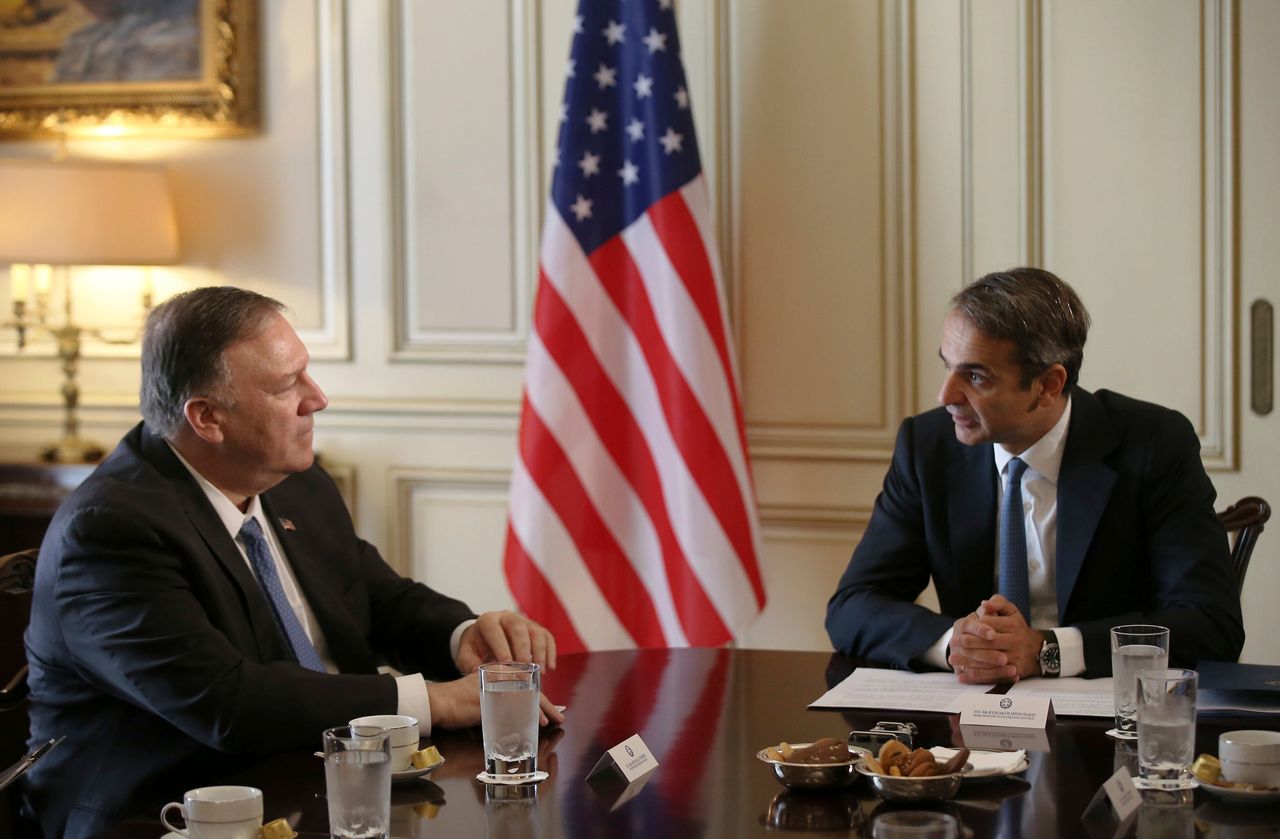 Ο Κυριάκος Μητσοτάκης υποδέχεται τον Αμερικανό υπουργό Εξωτερικών Μάικ Πομπέο στο Μαξίμου, στις 5 Οκτωβρίου 2019.