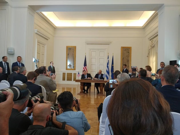 Επίσκεψη Πομπέο στην Αθήνα με μηνύματα στην