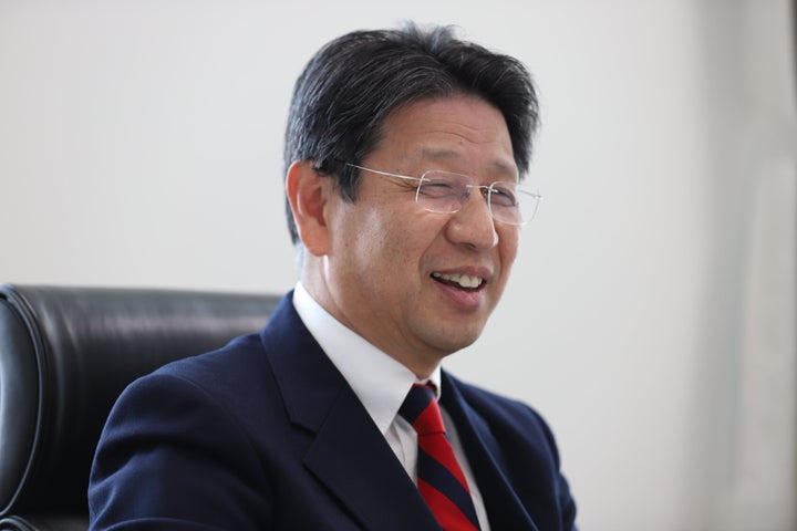 今年5月からハウステンボス株式会社社長を務める、坂口克彦氏。「主義主張のあるテーマパークにする、というのがモットーです」と話す＝9月25日、長崎県佐世保市のハウステンボス