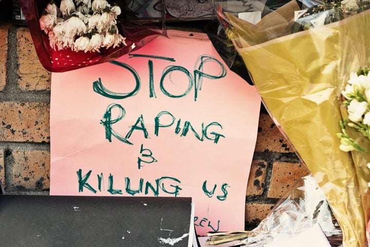 日本の殺人事件での死亡者は 女性が男性を上回る フェミサイド の実態は ハフポスト 日本の殺人事件での死亡者は 女性が男性を上回る フェミサイド の実態は ハフポスト