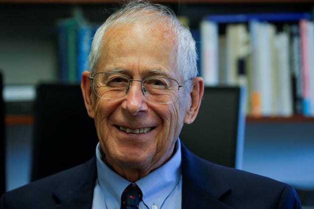 James Peebles, Canadian-Born Scientist, Wins Nobel Prize In Physics | HuffPost Canada