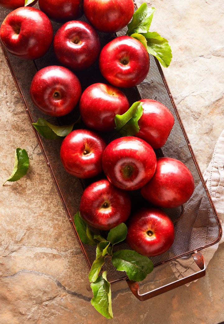 Fresh Cosmic Crisp Apples, Each