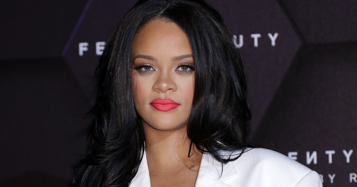 Rihanna Speaks Out On Trump's 'Completely Racist' Response to Mass ...
