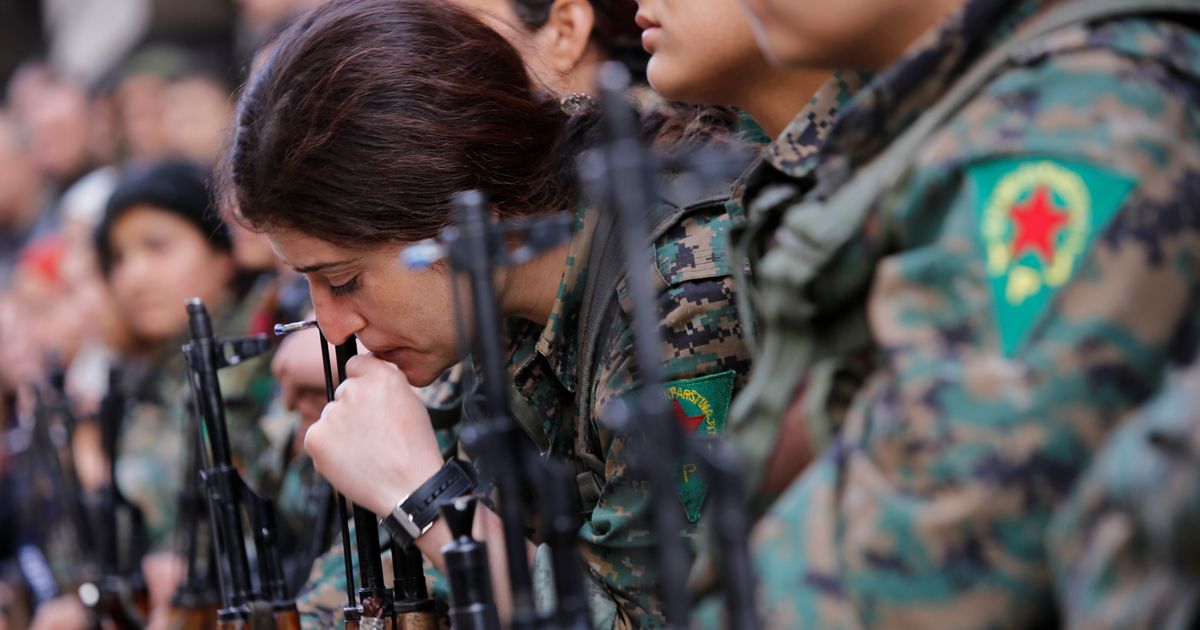 Курди перевод. YPJ Курдистан. Курды Сирии YPJ. Курдская армия. Отряды народной самообороны YPG.