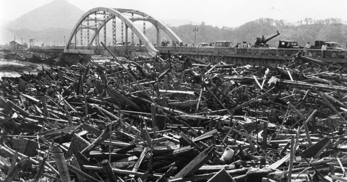 台風19号と類似 狩野川台風 とは 死者8人 行方不明者381人の被害が出た大災害 ハフポスト 台風19号と類似 狩野川台風 とは 死者8人 行方不明者381人の被害が出た大災害 ハフポスト