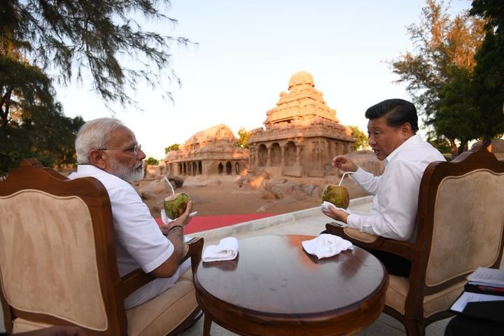 PM Modi and Chinese President Xi at the ‘five chariots’ at Mamallapuram.