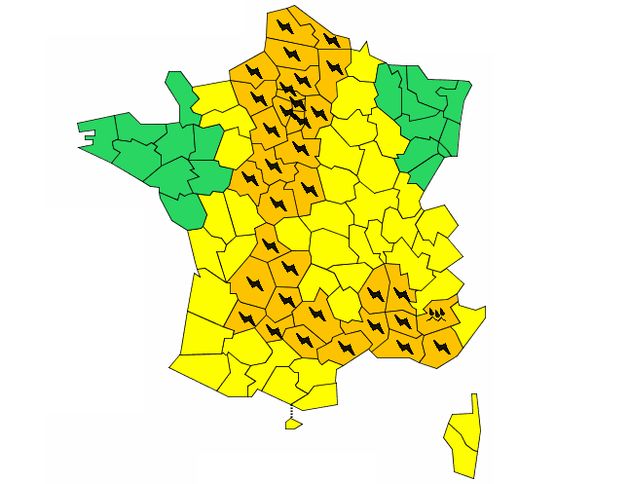 Meteo 37 Departements En Vigilance Orange A Cause D Orages Le Huffpost