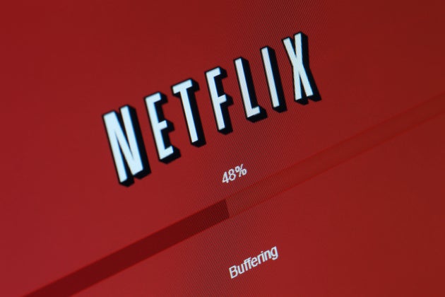 Οι δικηγόροι των «Panama Papers» μηνύουν το Netflix για την ταινία «The Laundromat».
