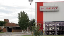 La planta de Seat en Martorell suspende la producción por las protestas en