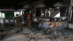 Face aux émeutes, le gouvernement chilien renonce à hausser les tarifs du