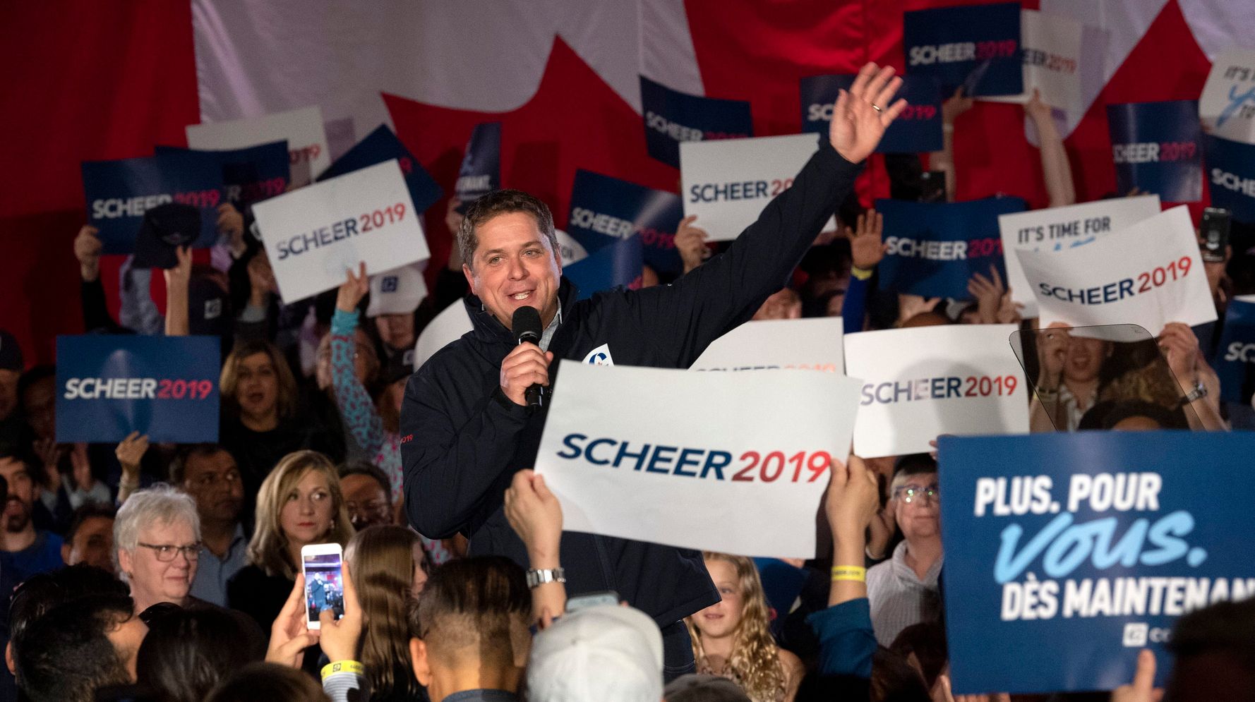 Andrew Scheer Shuts Down Lock Him Up Chant About Trudeau At Conservative Rally Huffpost Canada Politics