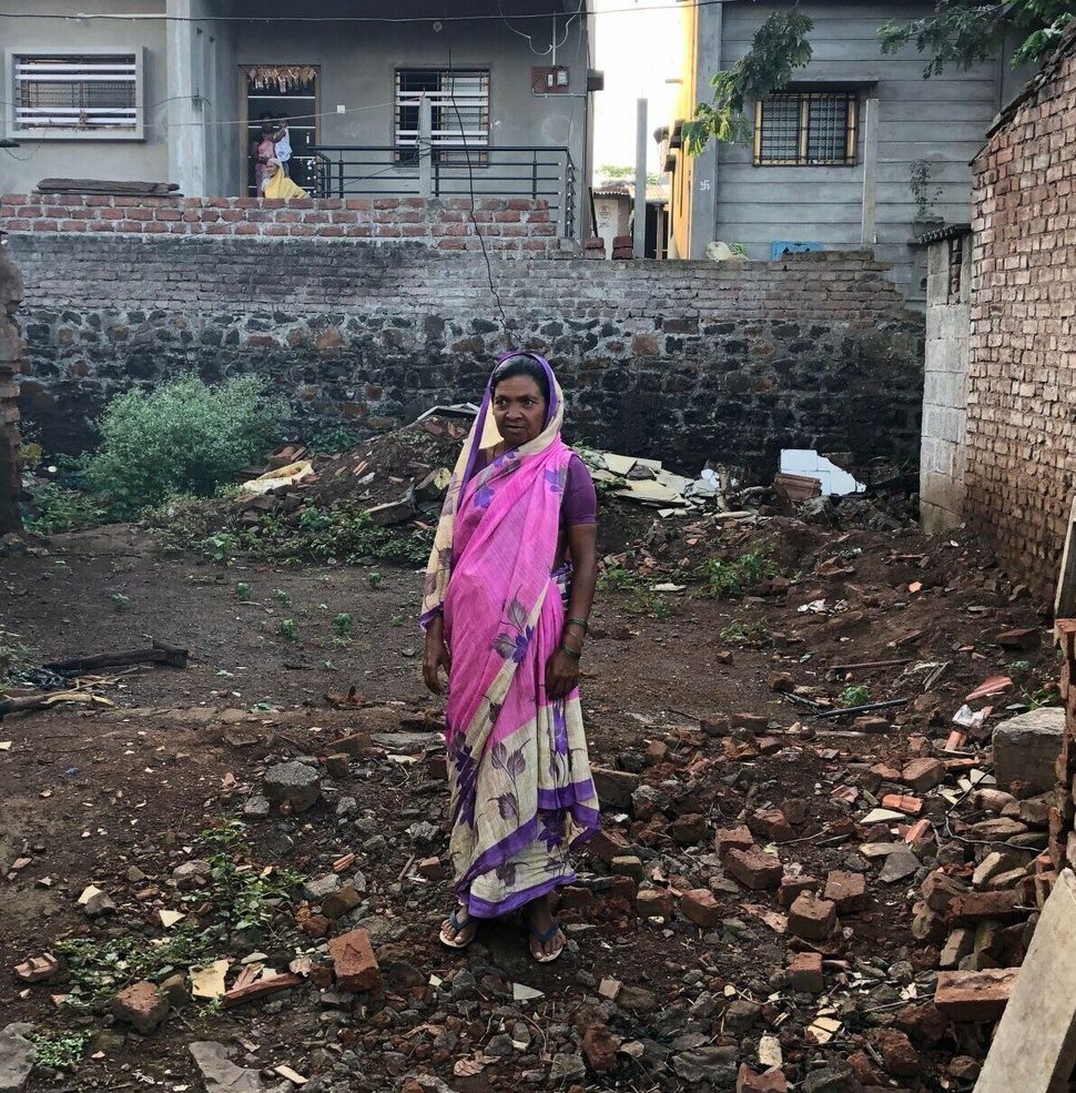When asked if any political party or leader during the election campaign came forward to offer or promise to help, Shobha Kondiba Chougule (40) said, “No one visited us. My only request to you is help me rebuild my house." 