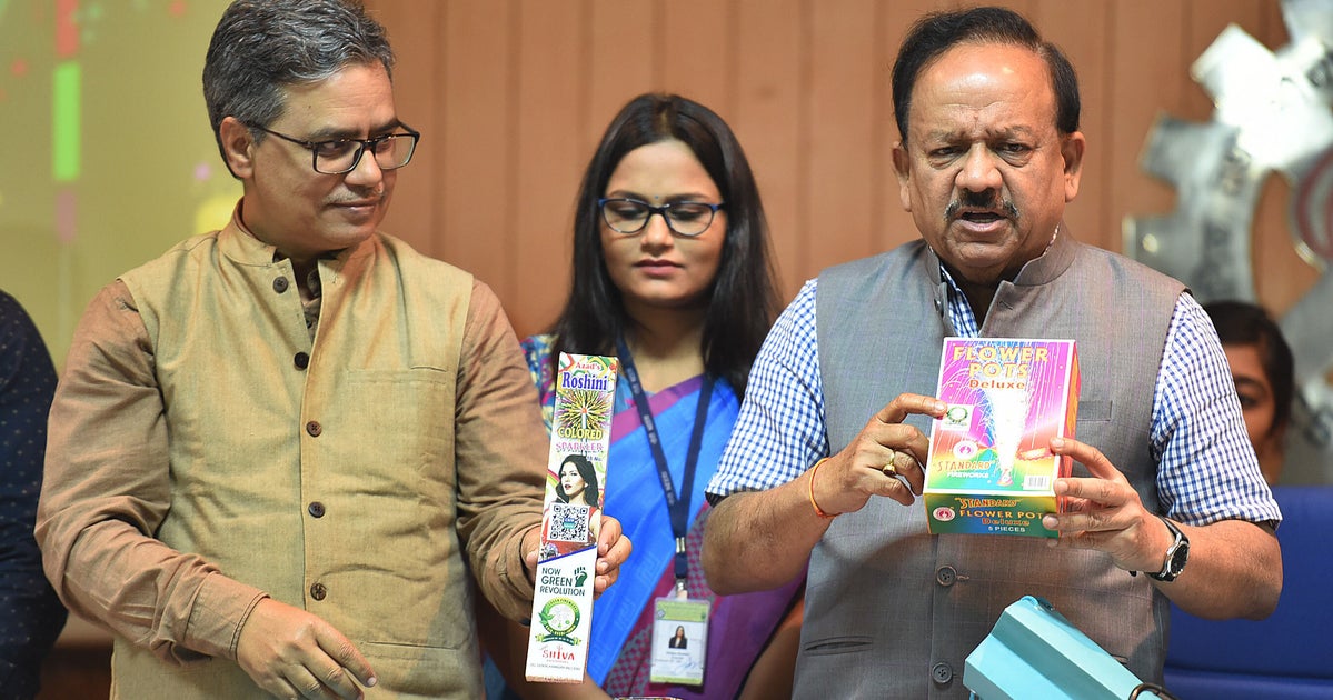 Diwali 2019 What Are Green Crackers And How Can You Identify Them Huffpost India