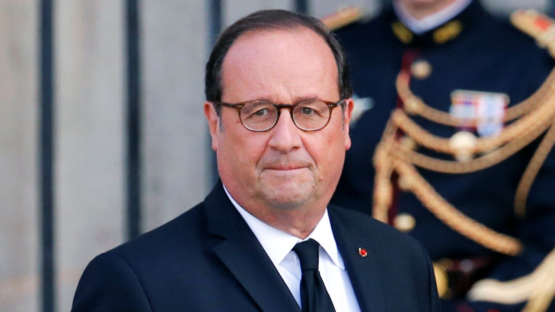 Francois Hollande Plaide Pour Un Veritable Regime Presidentiel Sur Six Ans Et Sans Premier Ministre Le Huffpost