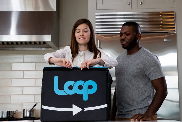Look at the size of the Loop tote. It's huge. And if you live in a tiny apartment, like me, its size is kind of a pain.