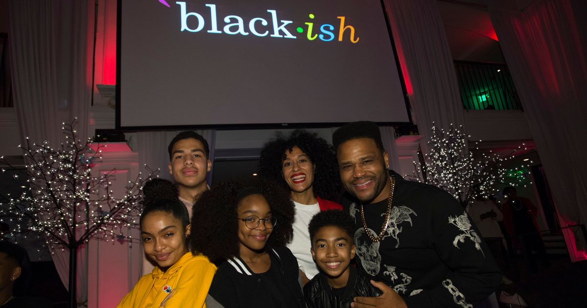 'Black-ish' Cast Totally Nails Halloween With Spot-On 'Us' Movie Costumes