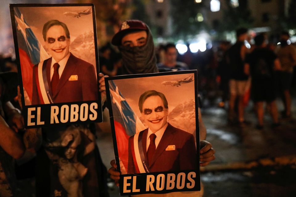 Χιλή: Οι πιο χαρακτηριστικές εικόνες από την αντίδραση που έγινε μαζική