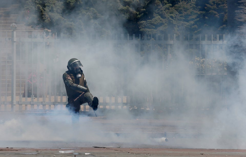 Χιλή: Οι πιο χαρακτηριστικές εικόνες από την αντίδραση που έγινε μαζική