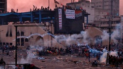 À Bagdad, les manifestants défient le couvre-feu