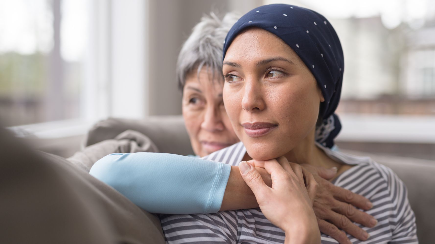 how-to-support-a-loved-one-who-has-cancer-huffpost-life