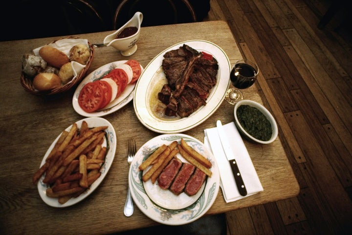 New York Times reviewer Pete Wells gave Peter Luger Steak House a zero-star rating.