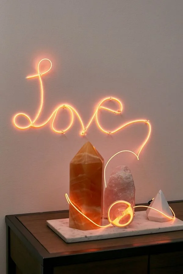 13 Neon Light Signs For The Home That Aren'T Tacky | Huffpost Life