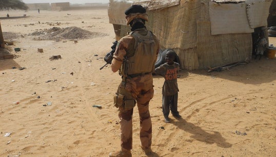 Daech revendique une attaque à la bombe qui a tué un militaire français au