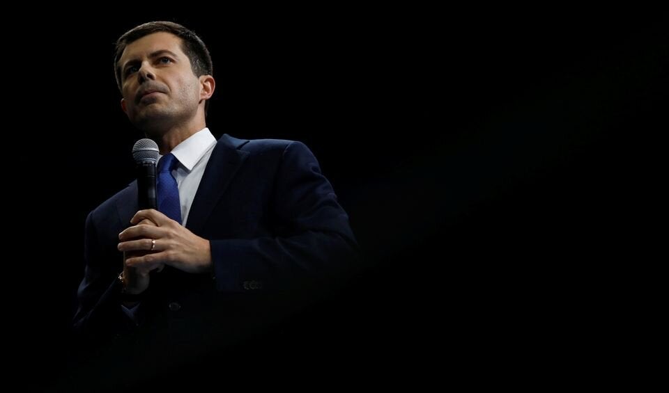 Pete Buttigieg, ici le 1er novembre à Des Moines, dans l'Iowa, arrive en 3e position dans les sondages dans cet État-clé.