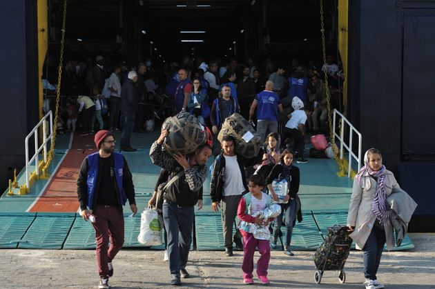 «Καζάνι που βράζει» το προσφυγικό-