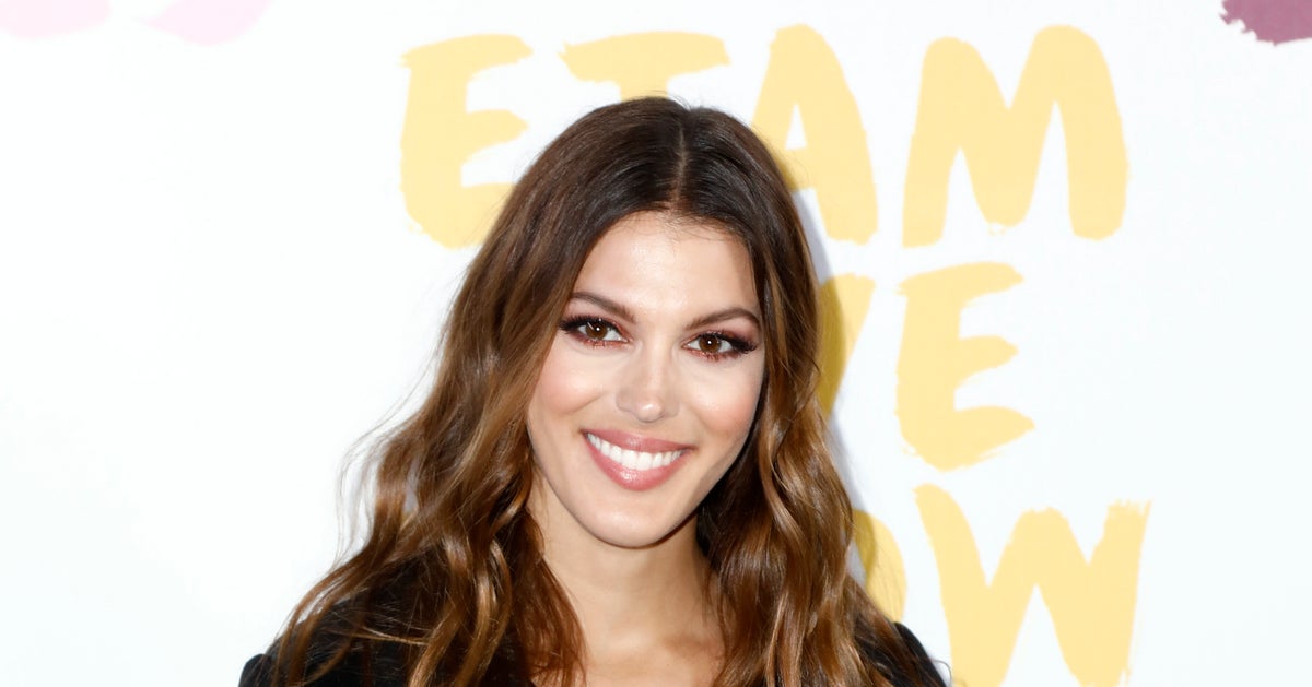 Iris Mittenaere présente son nouveau compagnon