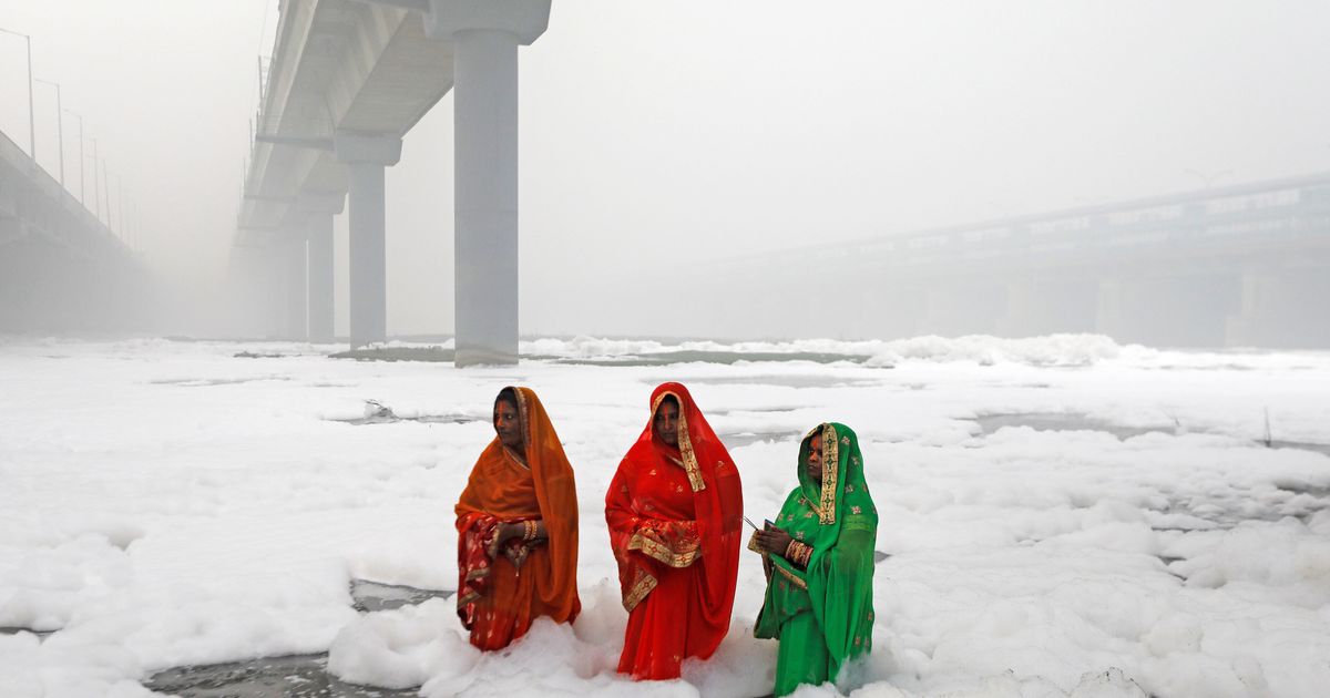 Какие климатические условия в индии. Река Джамна Индия. Река Ямуна в Индии. Зима в Индии. Снег в Индии.