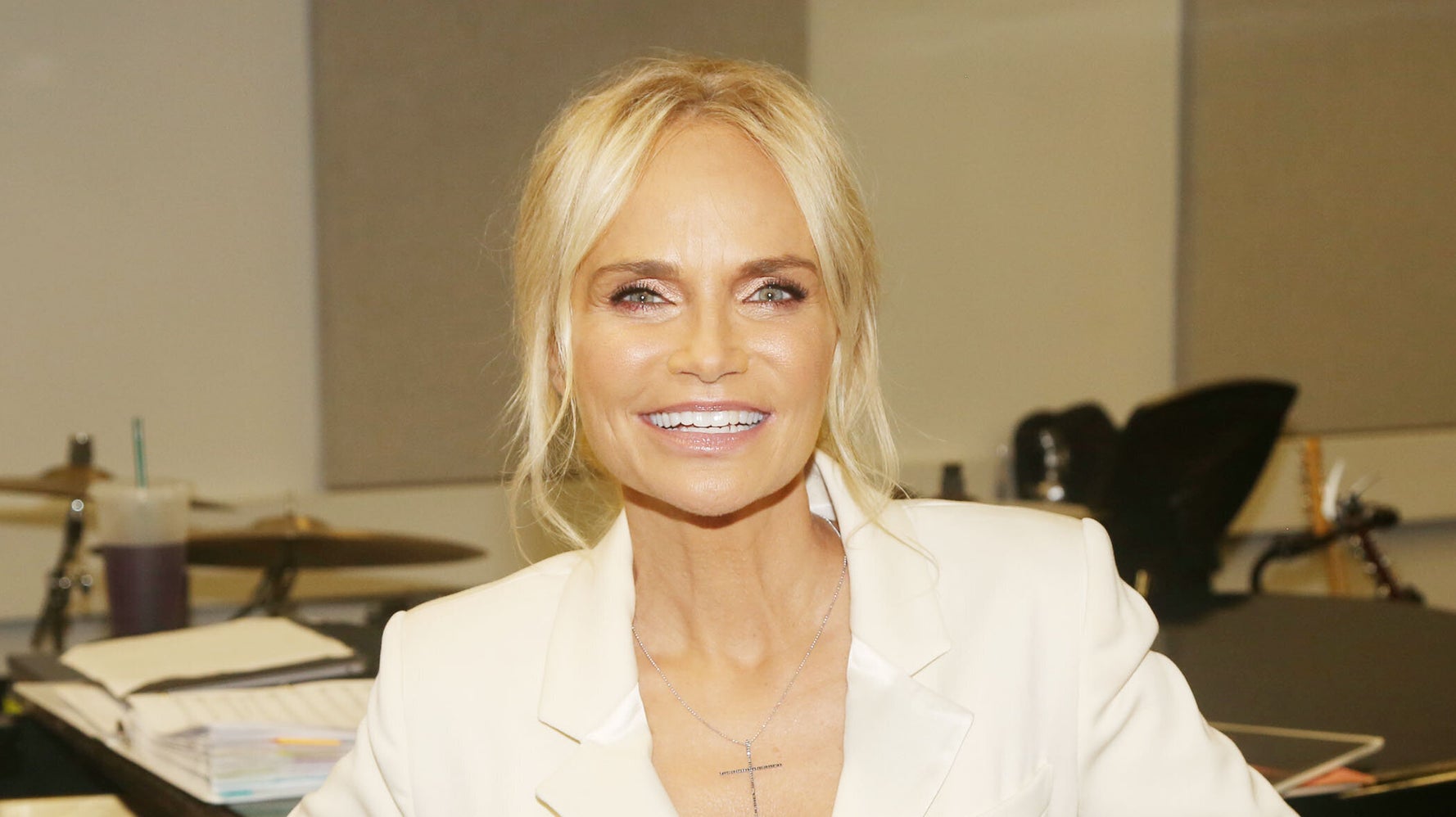 Kristin Chenoweth Urges Women To ‘Ignite A Revolution’ With Timely New Album, Concert