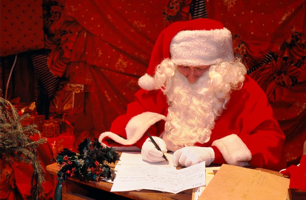 Le Secretariat Du Pere Noel S Apprete A Ouvrir Ses Portes Le Huffpost