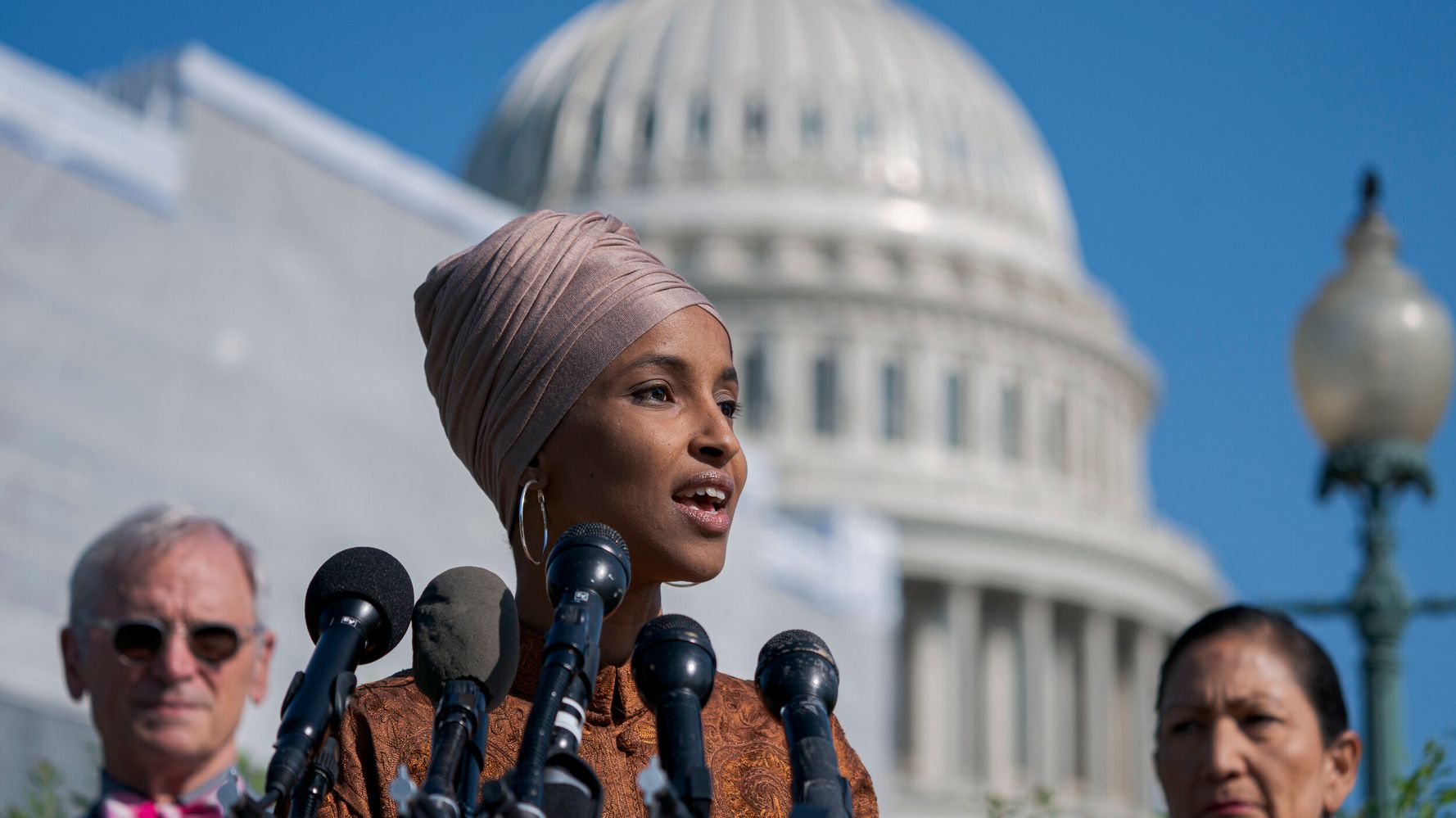 Us Rep Ilhan Omar Divorces Husband In Minnesota Huffpost Latest News 2071