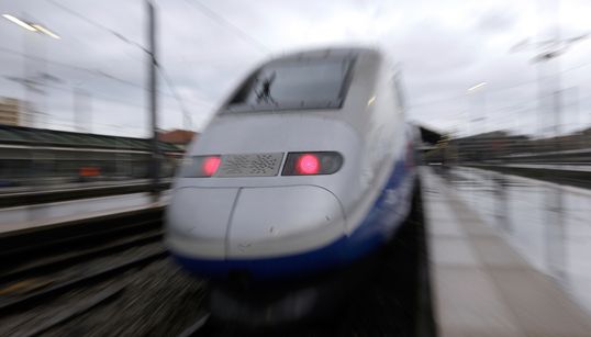 Le plus gros syndicat de la SNCF appelle à son tour à une grève le 5