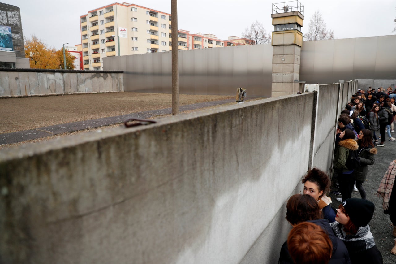 A general view shows the Berlin Wall memorial at Bernauer Strasse, near the museum of the original escape tunnel from West Berlin to East Berlin at Brunnenstrasse, discovered by former Communist East Germany's Stasi secret police in February 1971, during its presentation to the public in Berlin, Germany, November 7, 2019. On November 9th Germany will mark the 30th anniversary of the fall of the Berlin Wall (Berliner Mauer) in 1989. REUTERS/Fabrizio Bensch