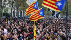 Unas 7.000 personas asisten al acto 'Hagámosles reflexionar' de Tsunami Democràtic en