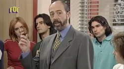 La escena de 'Compañeros' que se ha hecho viral 20 años después tras el ascenso de Vox en las