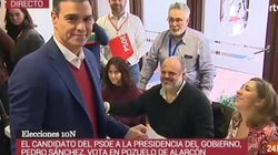 Cachondeo por un detalle en esta imagen de Pedro Sánchez votando: salta a la