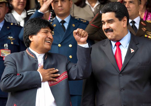 Evo Morales ici à Caracas au Venezuela en mars 2015 avec Nicolas Maduro, a reçu le soutien...