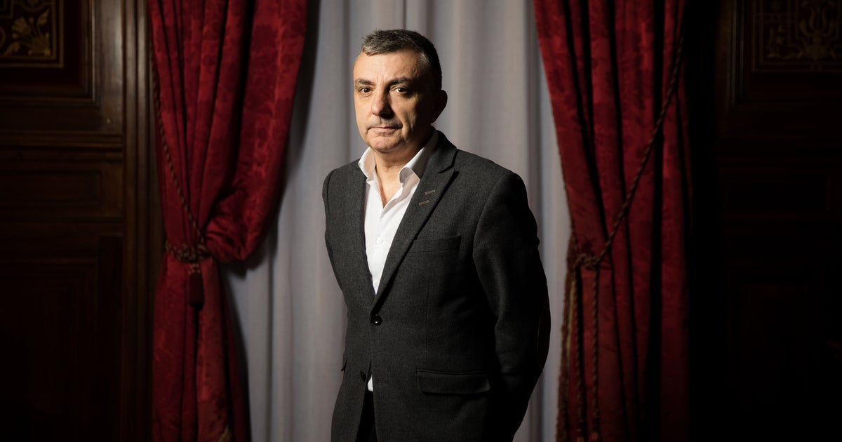 Manuel Vilas: “Para que la gente lea, probablemente primero hay que desestresarla”